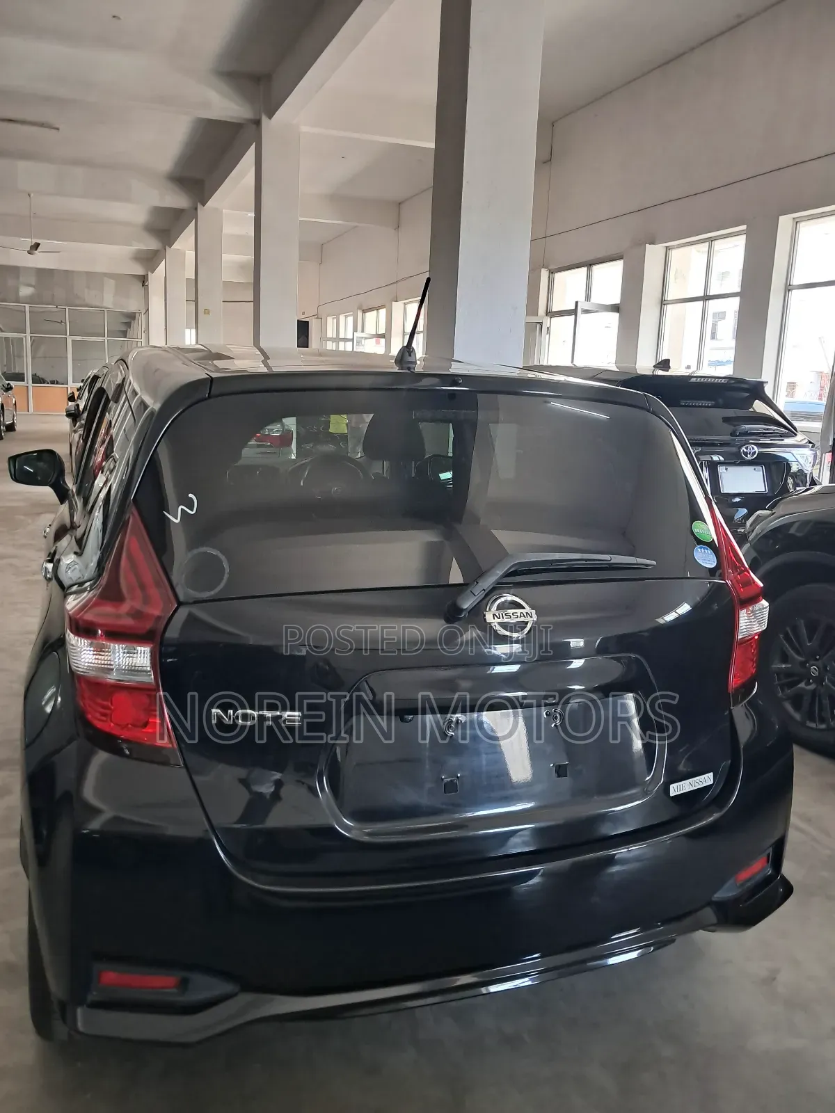 Nissan Note 2017 Black