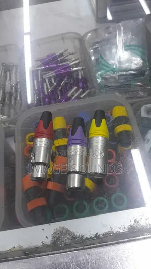 Audio Plug Connectors for Microphones