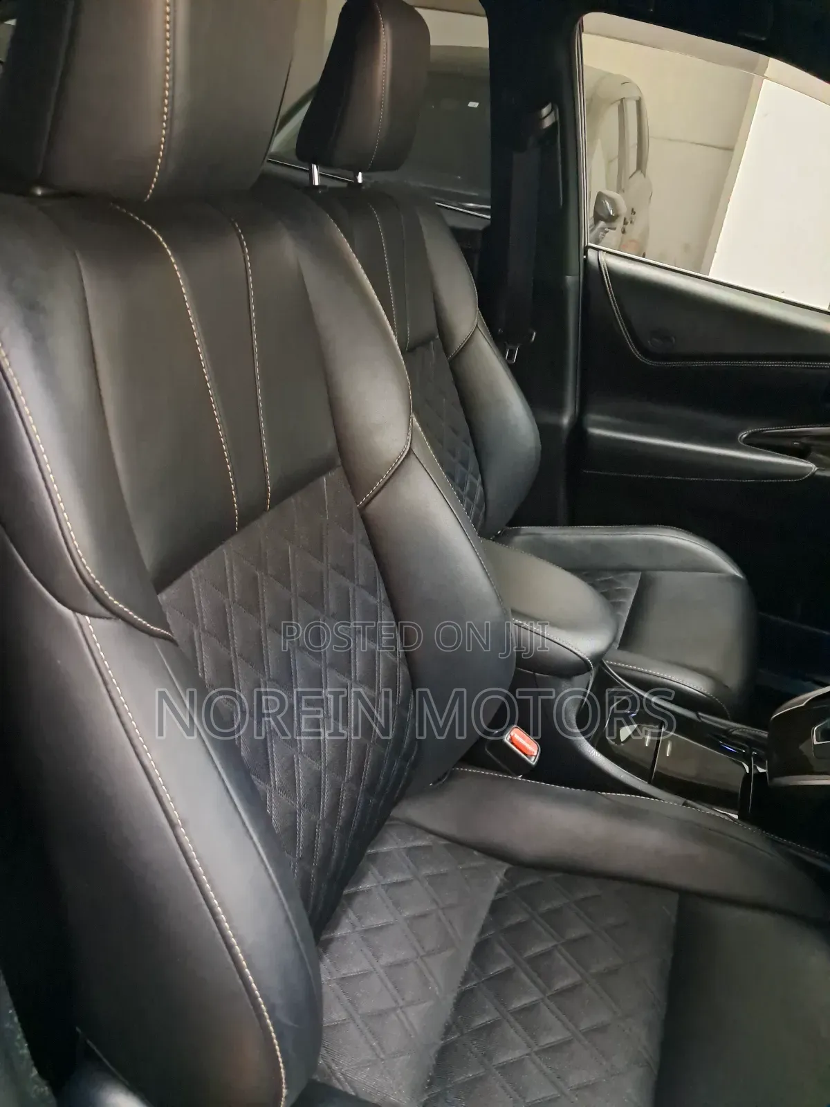 Toyota Harrier 2018 Matt Black