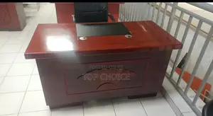Office Table (, 1.4m Imported)