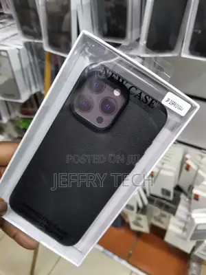 Leather Backcover for iPhone 15 Pro Max | Black