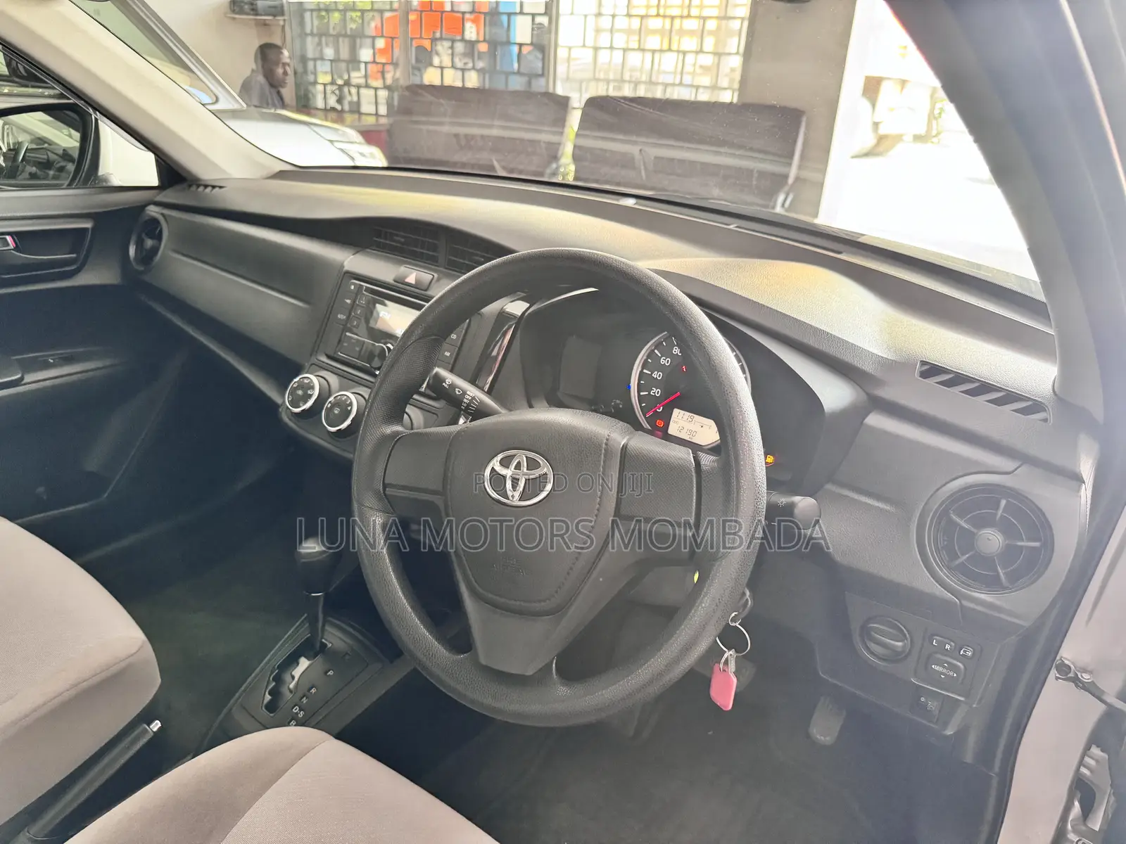 Toyota Axio 2017 Silver