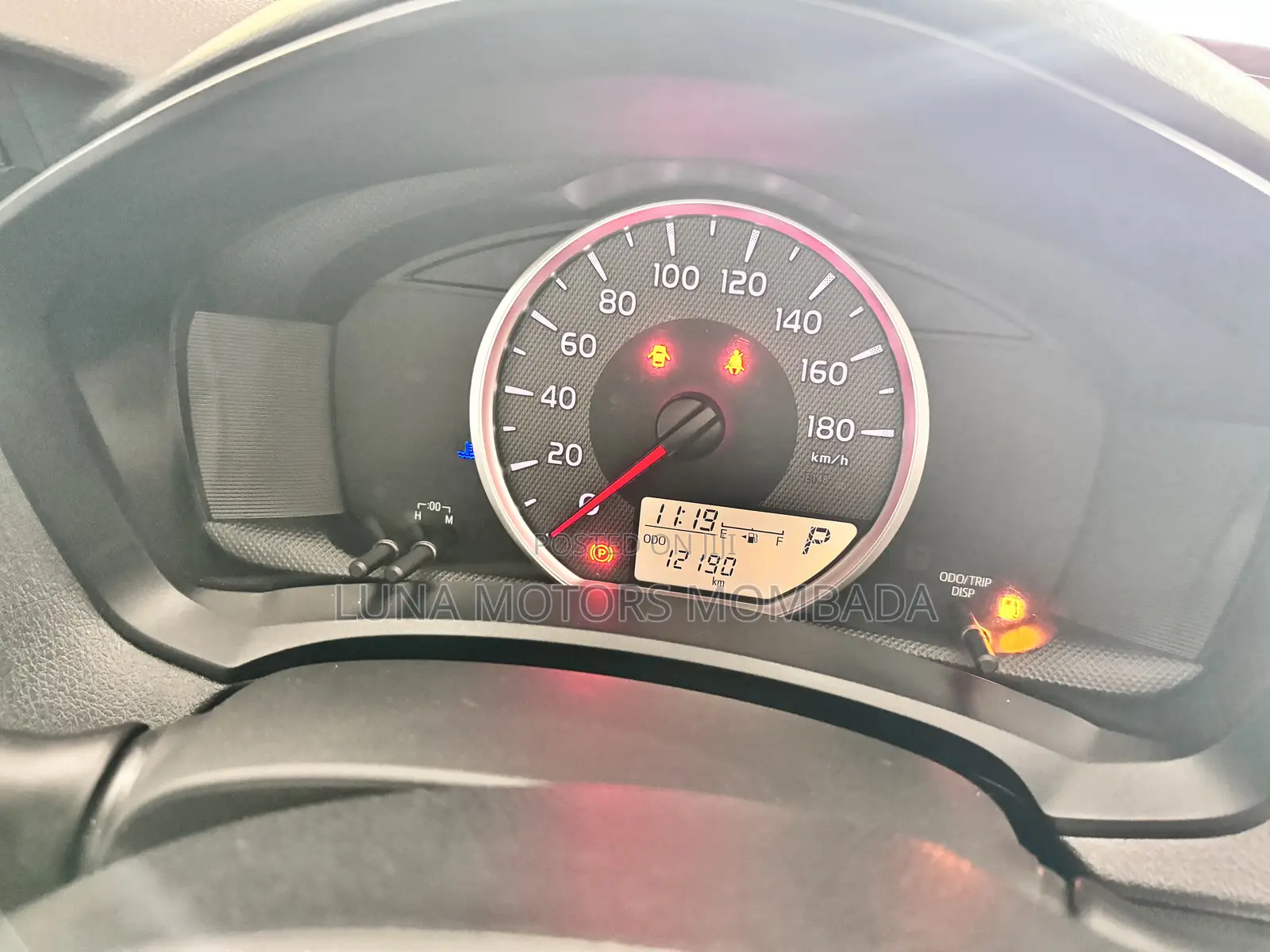 Toyota Axio 2017 Silver