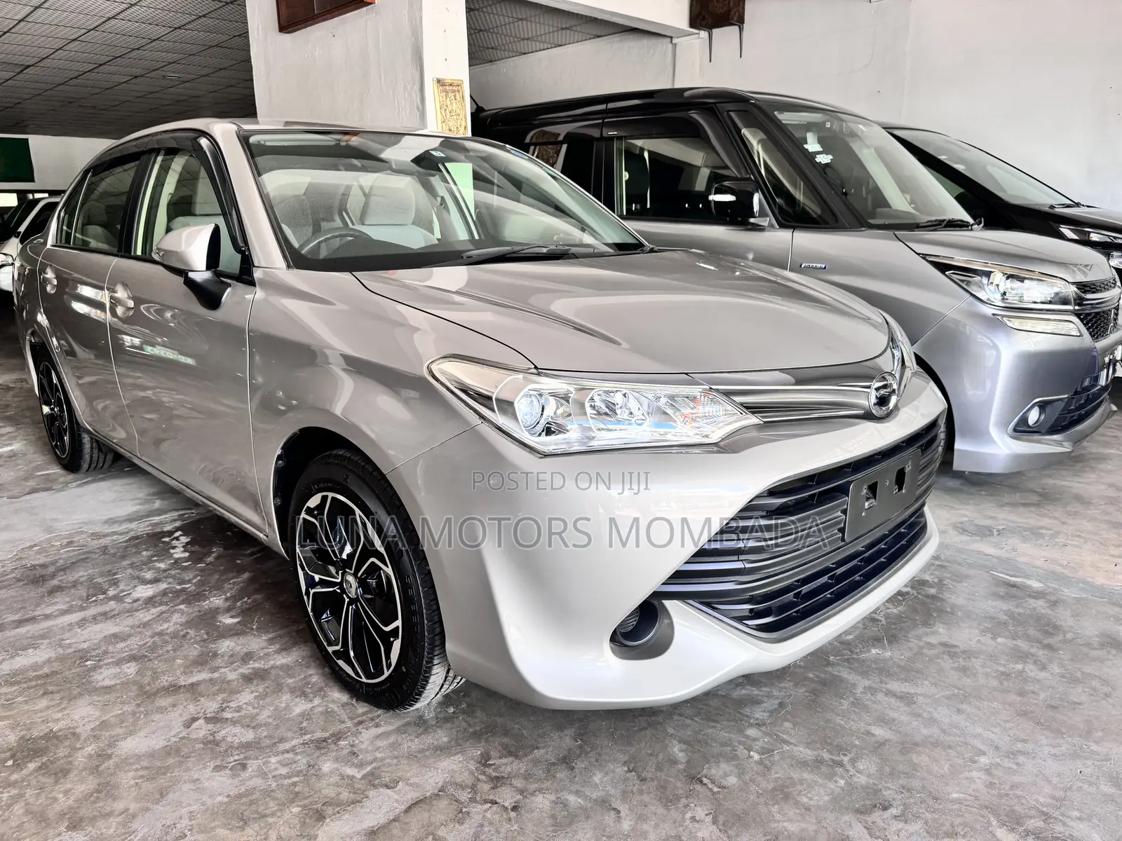 Toyota Axio 2017 Silver