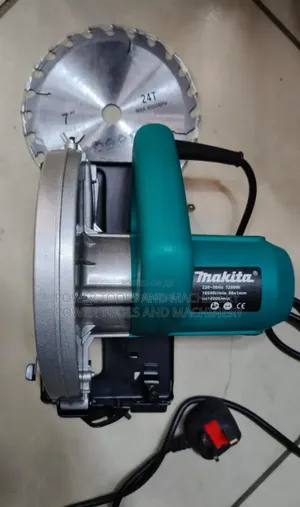 Makita Powerful Circular Saw 1400watts