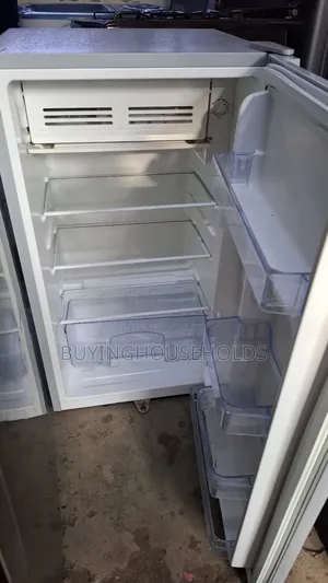 Bruhm 90l Fridge Slightly Used