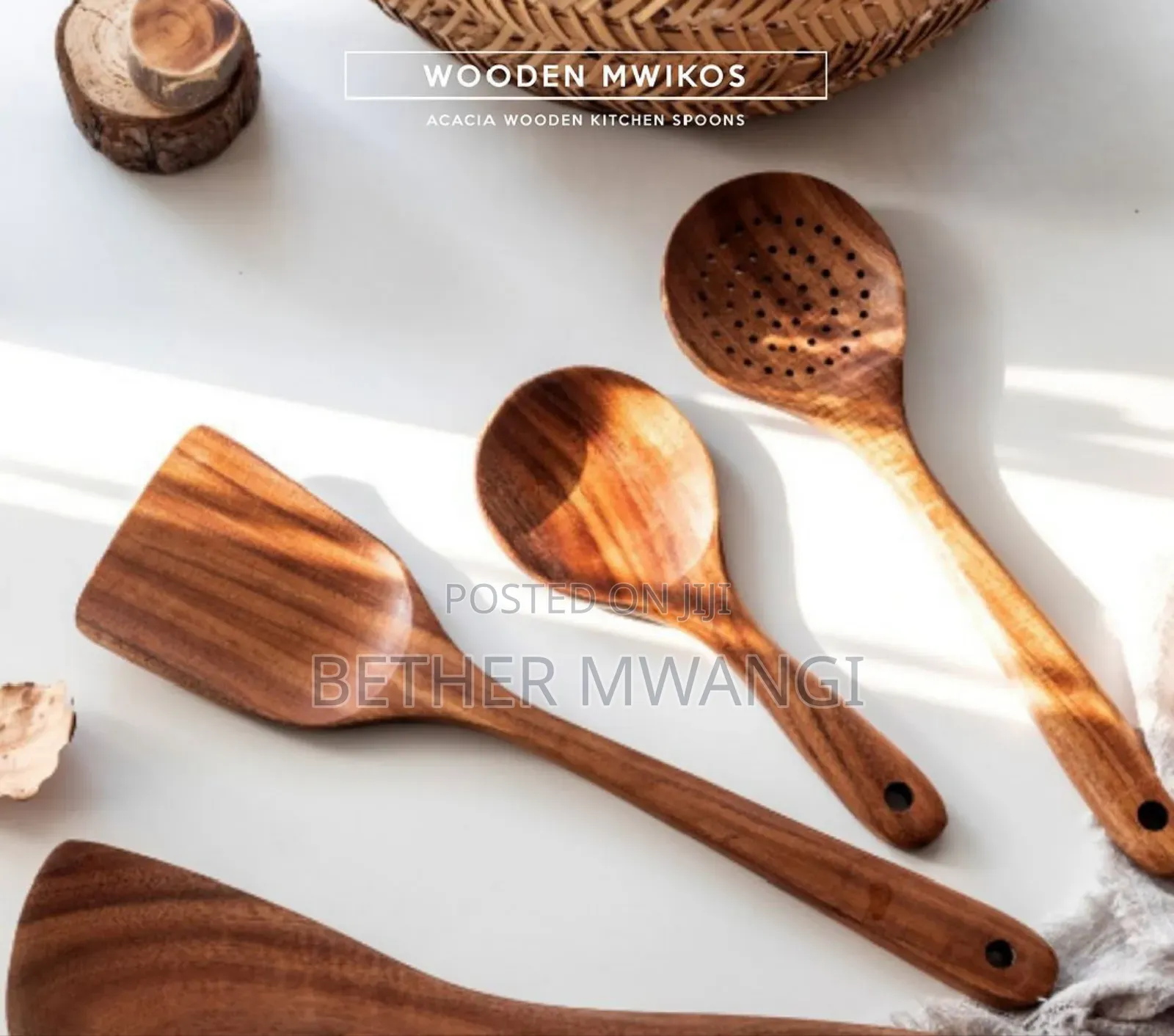 Wooden Cooking Spoon Set in Kenya