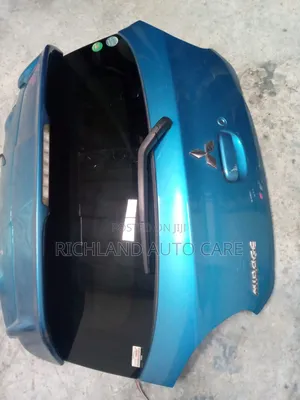 Mitsubishi Mirage Boot / Tailgate