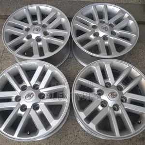 Size 17 Inches Hilux Double Cap Alloy Rims Set