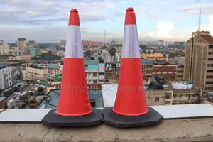 Traffic Cones (75cm)