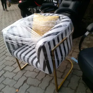 Classic Salon Pedicure and Manicure Chair.