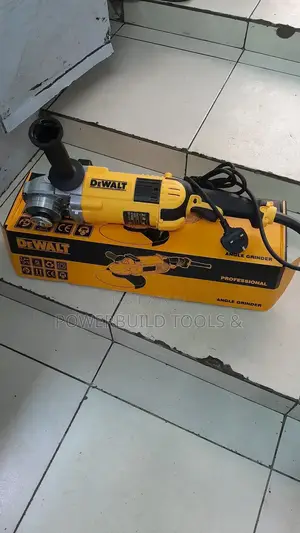 Dewalt 9 Inches Angle Grinder