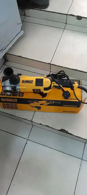 Dewalt 9 Inches Angle Grinder