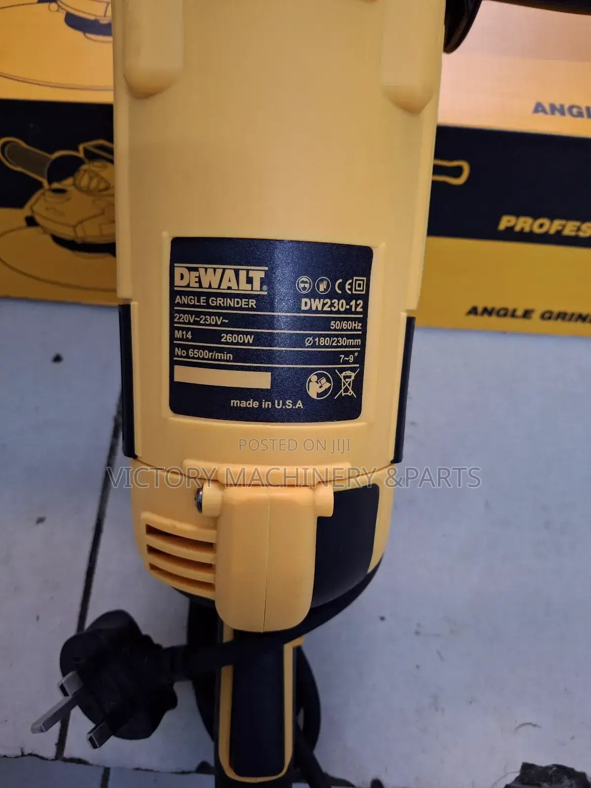 9' Angle Grinder Dewalt 2600w