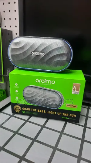 Oraimo Space Box OBS-382 8W Portable Bluetooth Speaker.