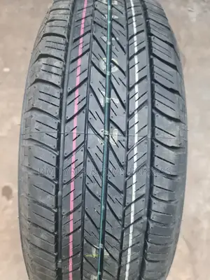 215 /60 R17 DUNLOP TYRES (Japan)