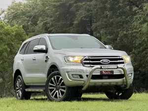 Ford Everest 2020 Silver