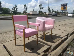 Styling Seat/ Manicure Seat