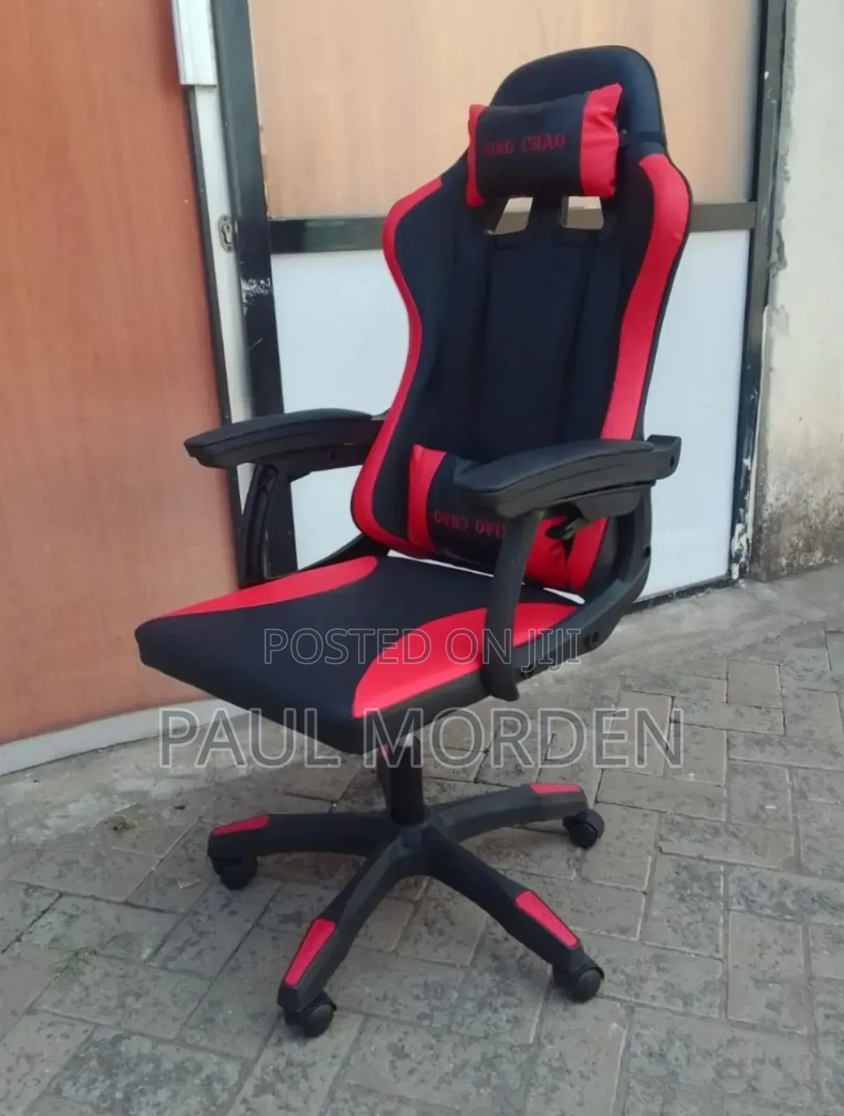 Red and Black Recing Gaming Chair