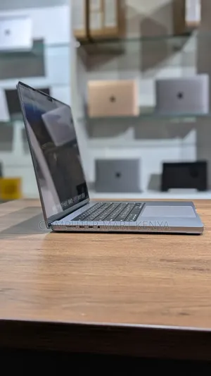 Laptop Apple MacBook Pro 16GB Apple M1 Pro SSD 512GB