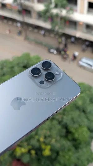 Apple iPhone 15 Pro Max 256 GB
