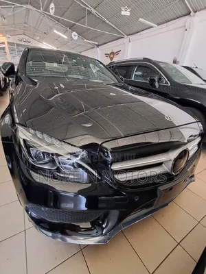 Mercedes-Benz C200 2016 Matt Black