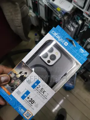Catalyst Protection Case for iPhone 13 Pro With Magsafe