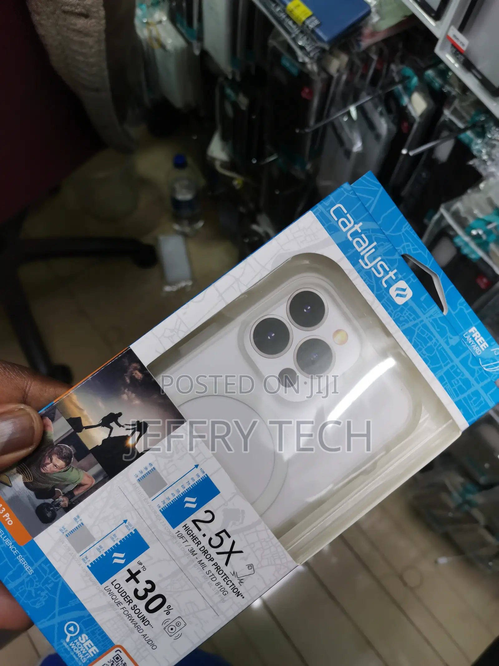 Catalyst Influence Case for iPhone 13 Pro With Magsafe-Clear