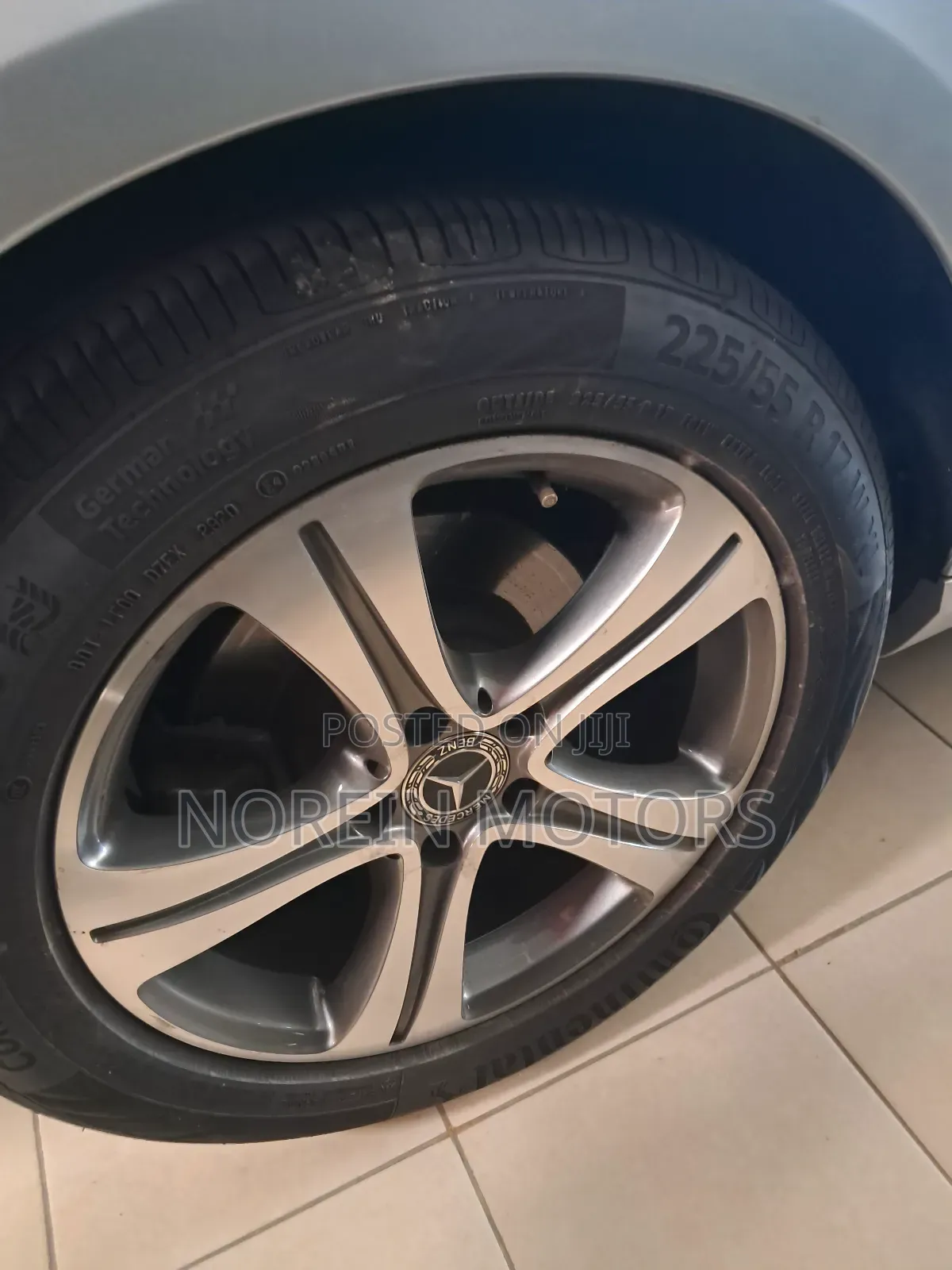 Mercedes-Benz E200 2017 Silver