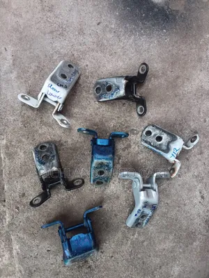Door Hinges Nissan