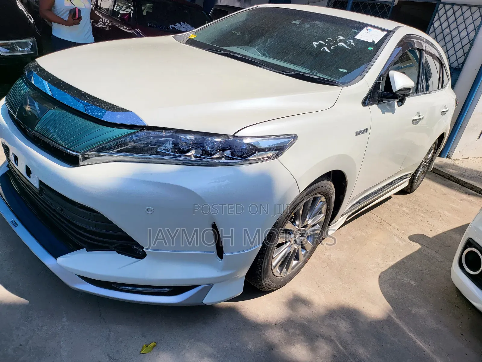 Toyota Harrier 2018 White