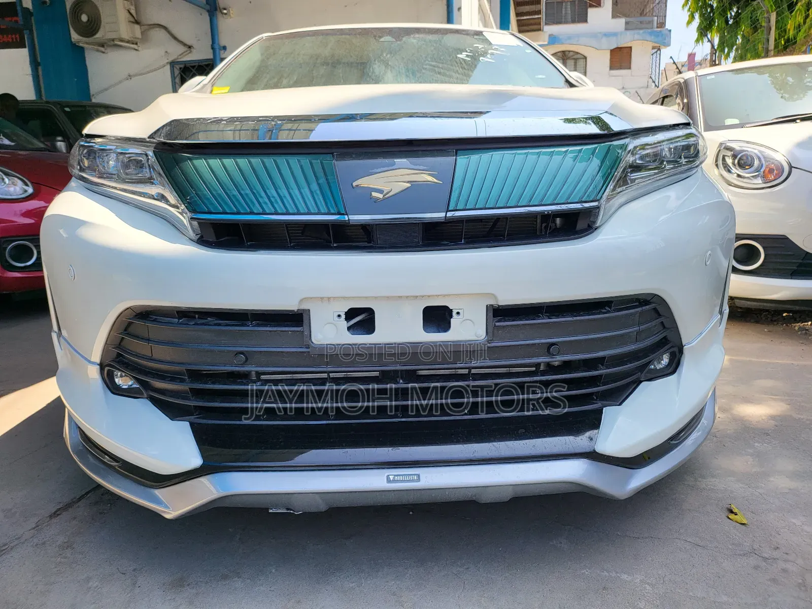 Toyota Harrier 2018 White