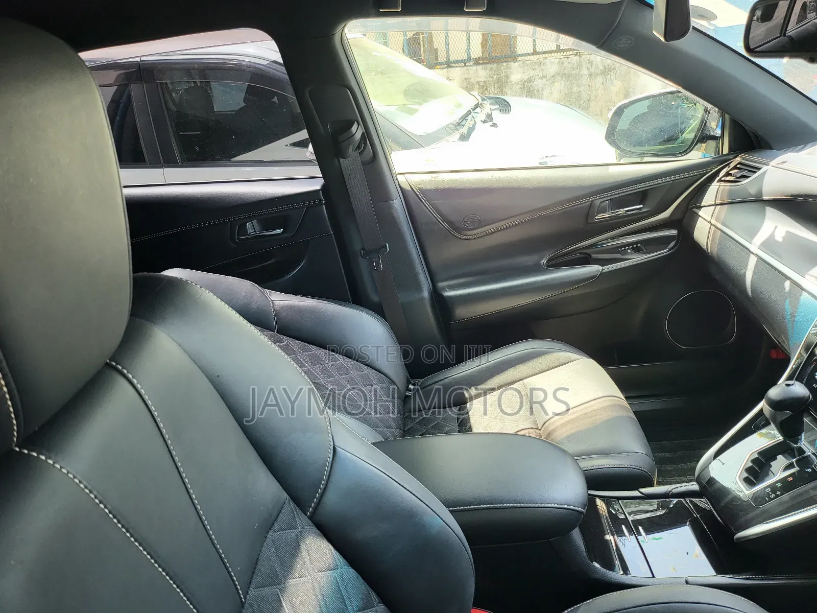 Toyota Harrier 2018 White