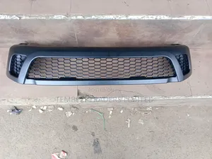 Front Grill Toyota Hilux Rocco 2018