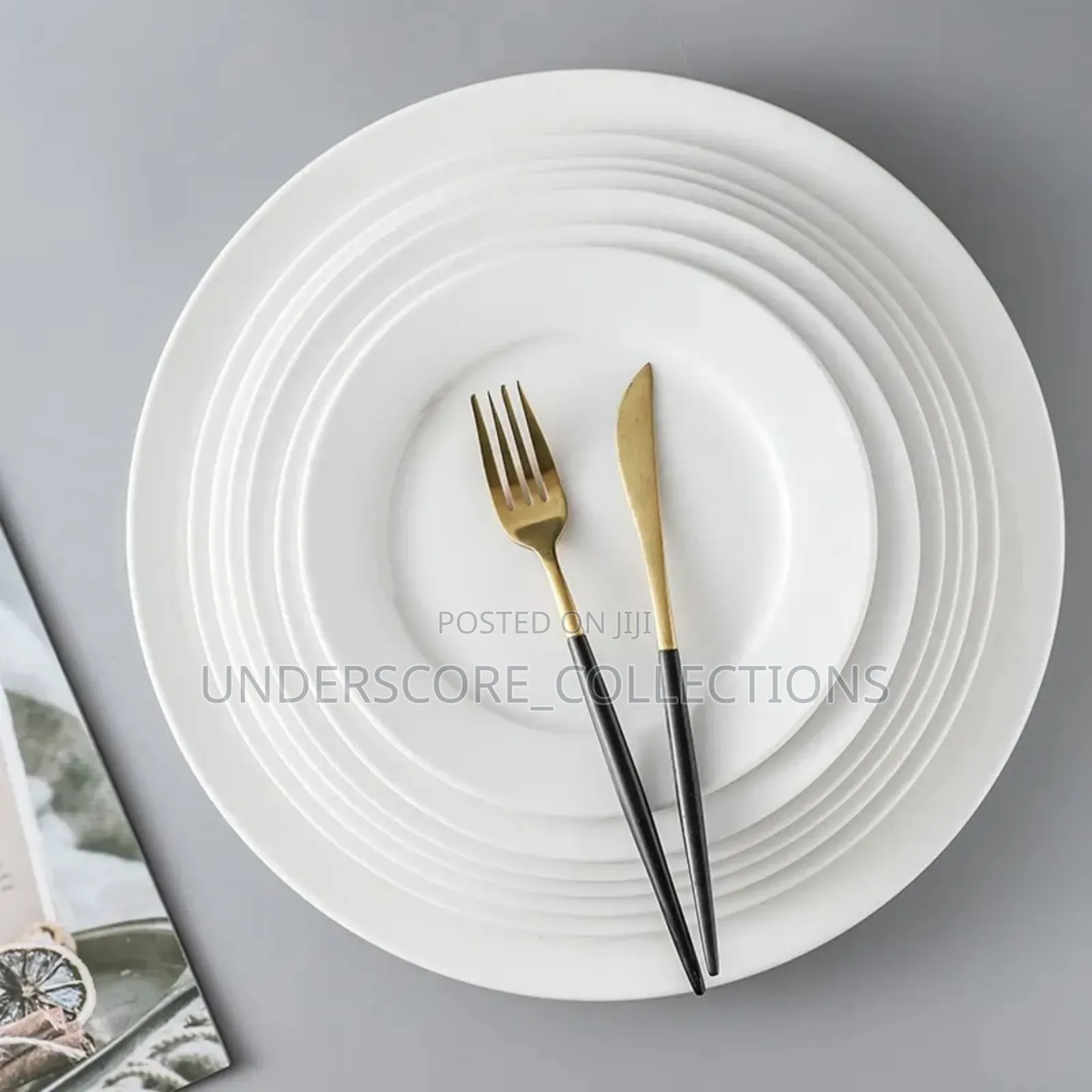 White Porcelain Flat Plates.