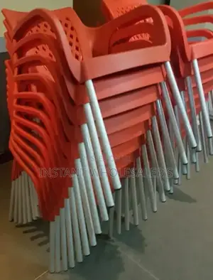 Metal Stands Plastic Chairs