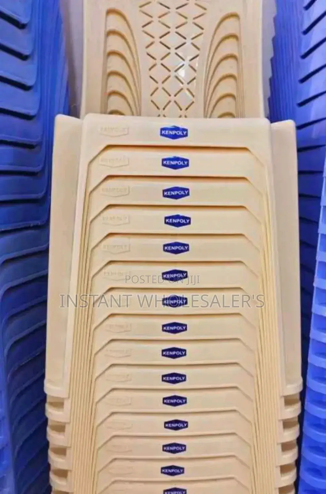 Armless Office Plastic Chairs
