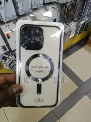 iPhone 14 Pro Max With Magsafe Electroplated Phone Cover