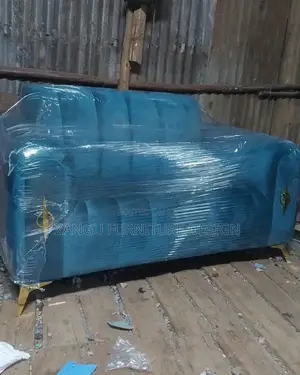 Wonderful Sofas 2-Seater