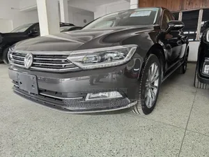 Volkswagen Passat 2018 Gray