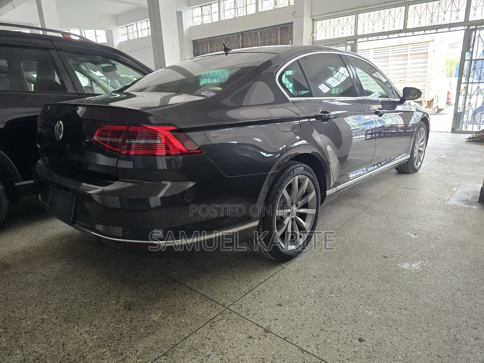 Volkswagen Passat 2018 Gray