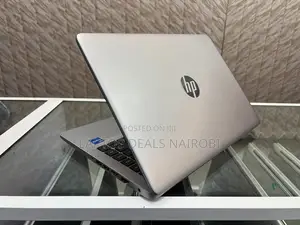Laptop HP 240 G9 16GB Intel Core I7 HDD+SSD 128GB