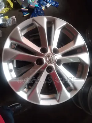 Size 17 Inches Nissan X-Trail Sport Rims