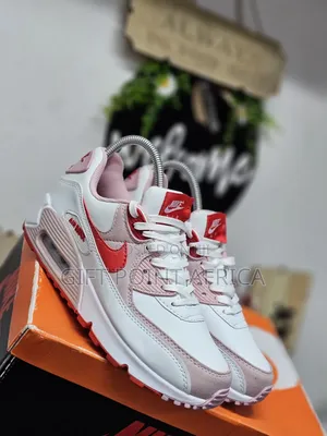 Pink Nike Airmax 90 Sneakers