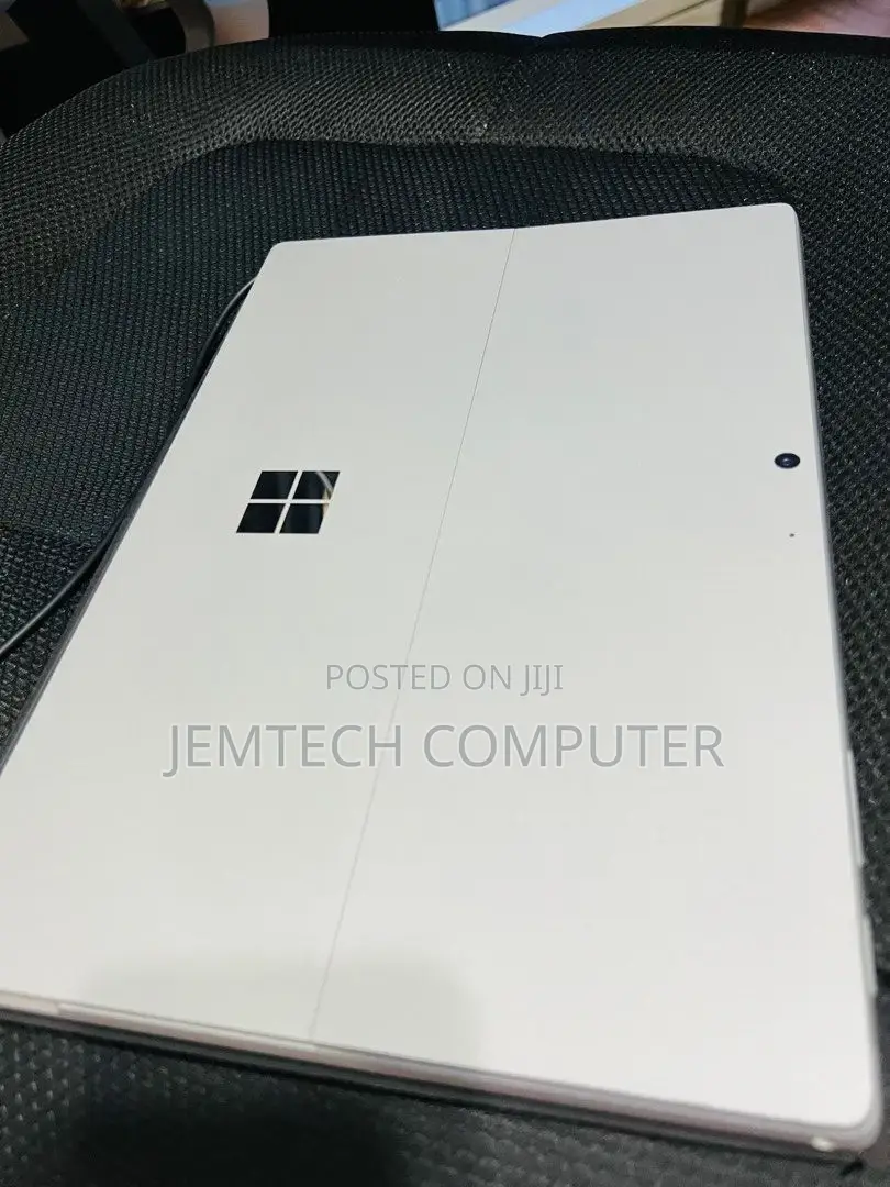 New Laptop Microsoft Surface Pro 7+ 16GB Intel Core I7 SSD 256GB