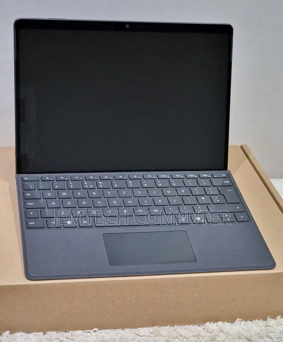New Laptop Microsoft Surface Pro 9 16GB Intel Core I7 SSD 512GB