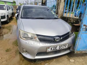 Toyota Corolla Fielder 2014 Silver