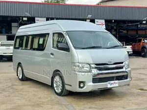 Toyota HiAce 2017 Grey