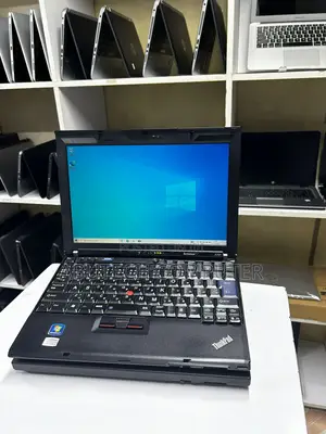 Laptop Lenovo ThinkPad X200 4GB Intel Core I5 HDD 320GB
