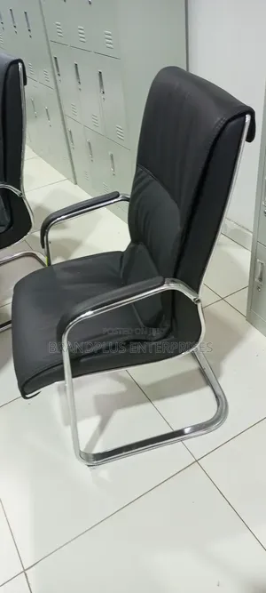Executive Leather Visitors Seat